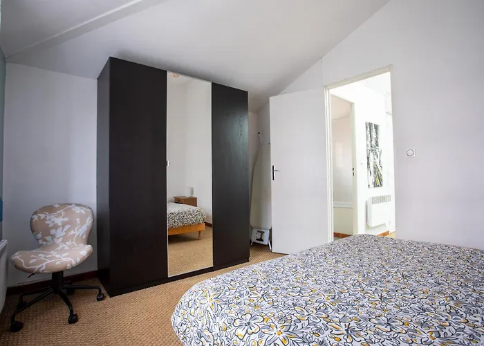 Appartamento T2 40m2, Lit Queen Size, Climatisation, Quartier Sympa, Terrasse